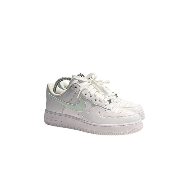 Nike Air Force 1 Low Green mint women’s Sz 8.5 - Picture 1 of 10